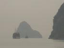 2010-04-18_13-29-53-Ha-Long-Bay.JPG